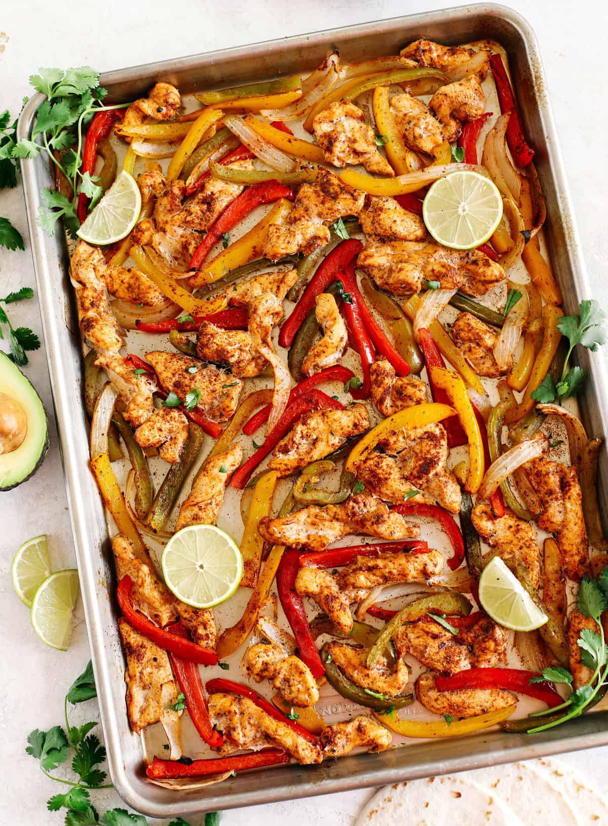 Customizable Low-Carb Sheet Pan Chicken Fajitas for Any Diet
